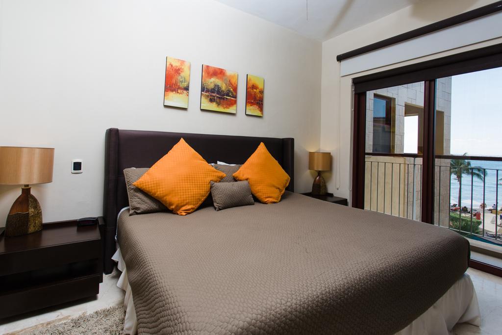 Апартаменты Oceanfront El Faro Surf 302 Плая-дель-Кармен Экстерьер фото